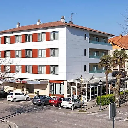 Hotel Miera 3*